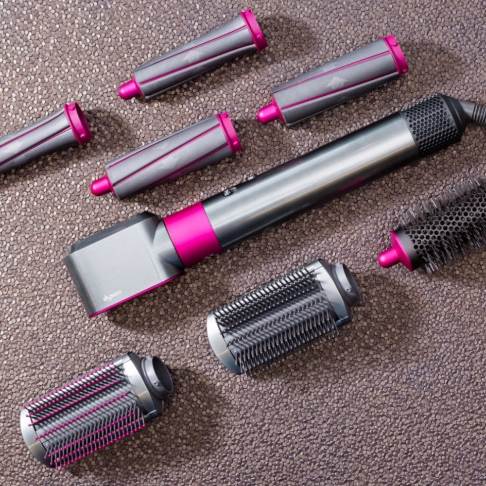 Dyson airwrap pink in great condition